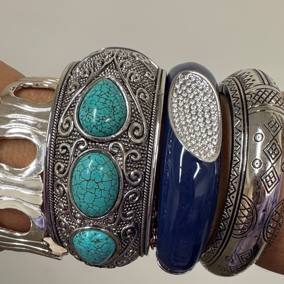 Silver and Turquoise Bracelet Set - Picture 7 of 7